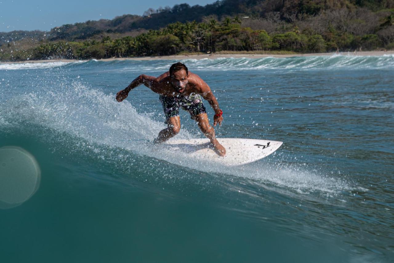 Cocobolo Surf Hotel & School Playa Santa Teresa  Экстерьер фото
