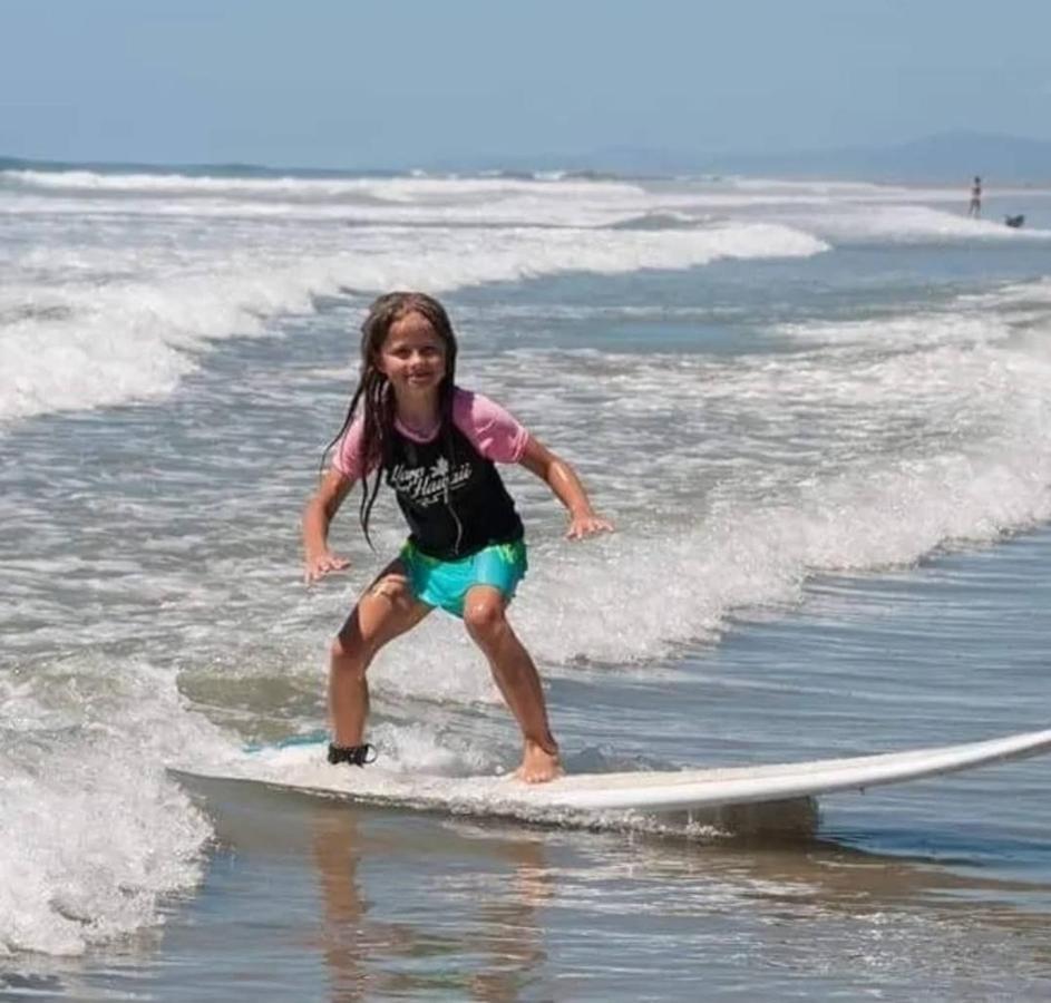 Cocobolo Surf Hotel & School Playa Santa Teresa  Экстерьер фото