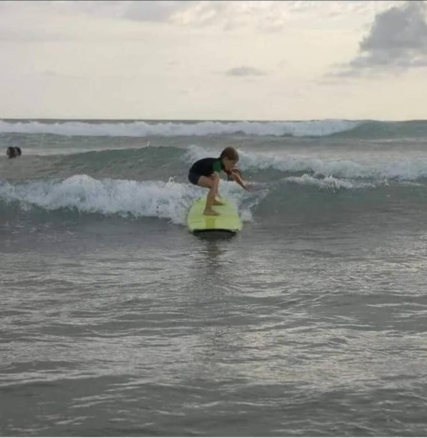 Cocobolo Surf Hotel & School Playa Santa Teresa  Экстерьер фото