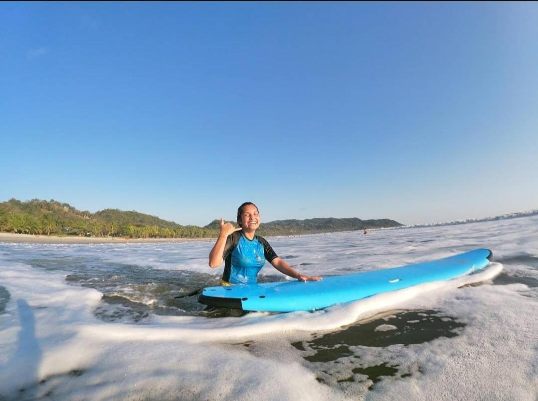 Cocobolo Surf Hotel & School Playa Santa Teresa  Экстерьер фото